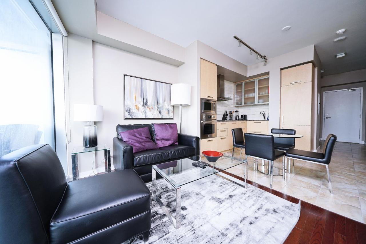 The York Boutique Suites Toronto Dış mekan fotoğraf