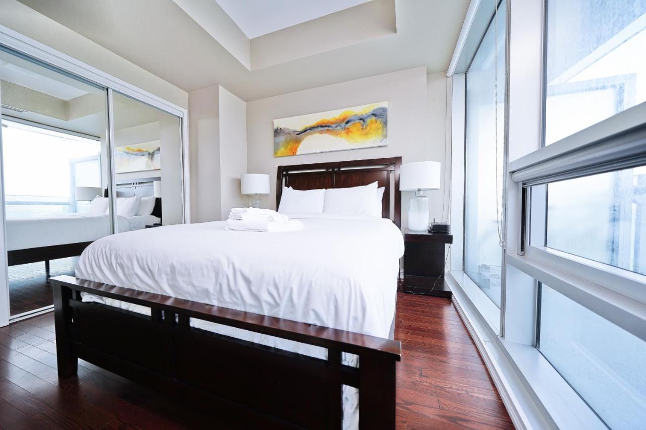The York Boutique Suites Toronto Dış mekan fotoğraf