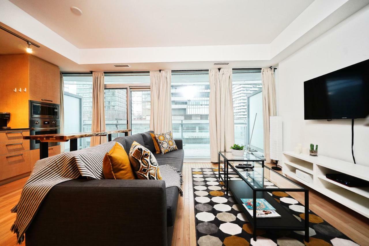 The York Boutique Suites Toronto Dış mekan fotoğraf