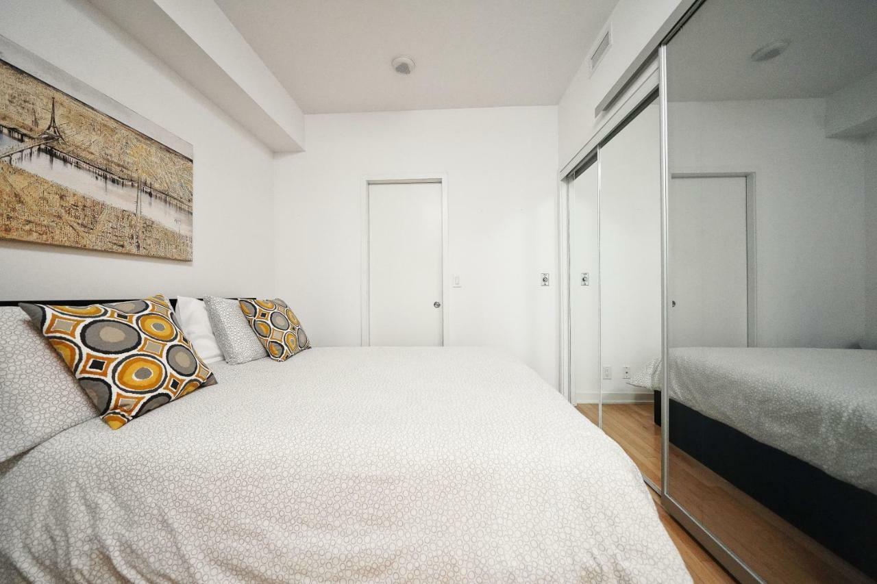 The York Boutique Suites Toronto Dış mekan fotoğraf