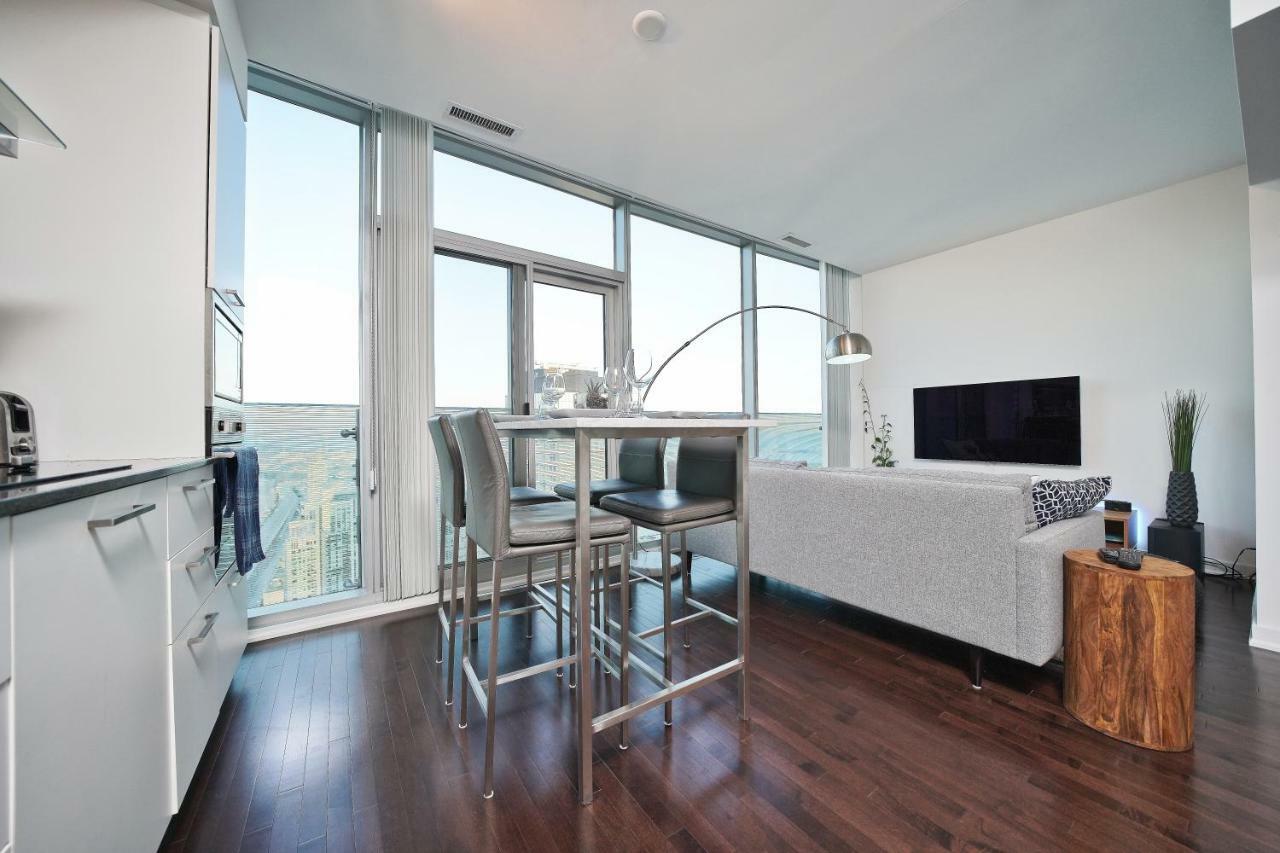 The York Boutique Suites Toronto Dış mekan fotoğraf