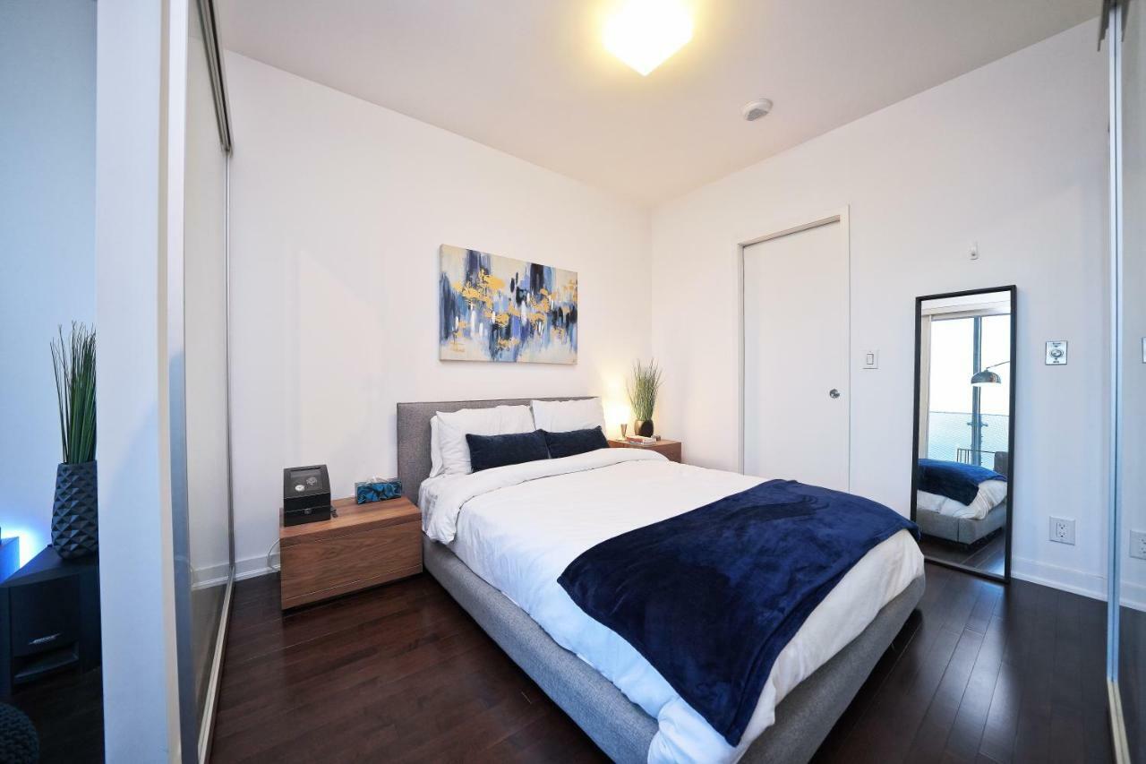 The York Boutique Suites Toronto Dış mekan fotoğraf