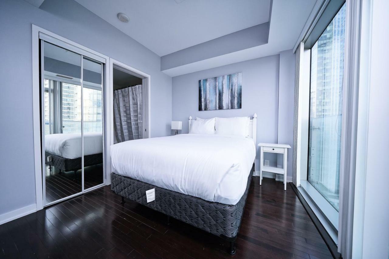 The York Boutique Suites Toronto Dış mekan fotoğraf