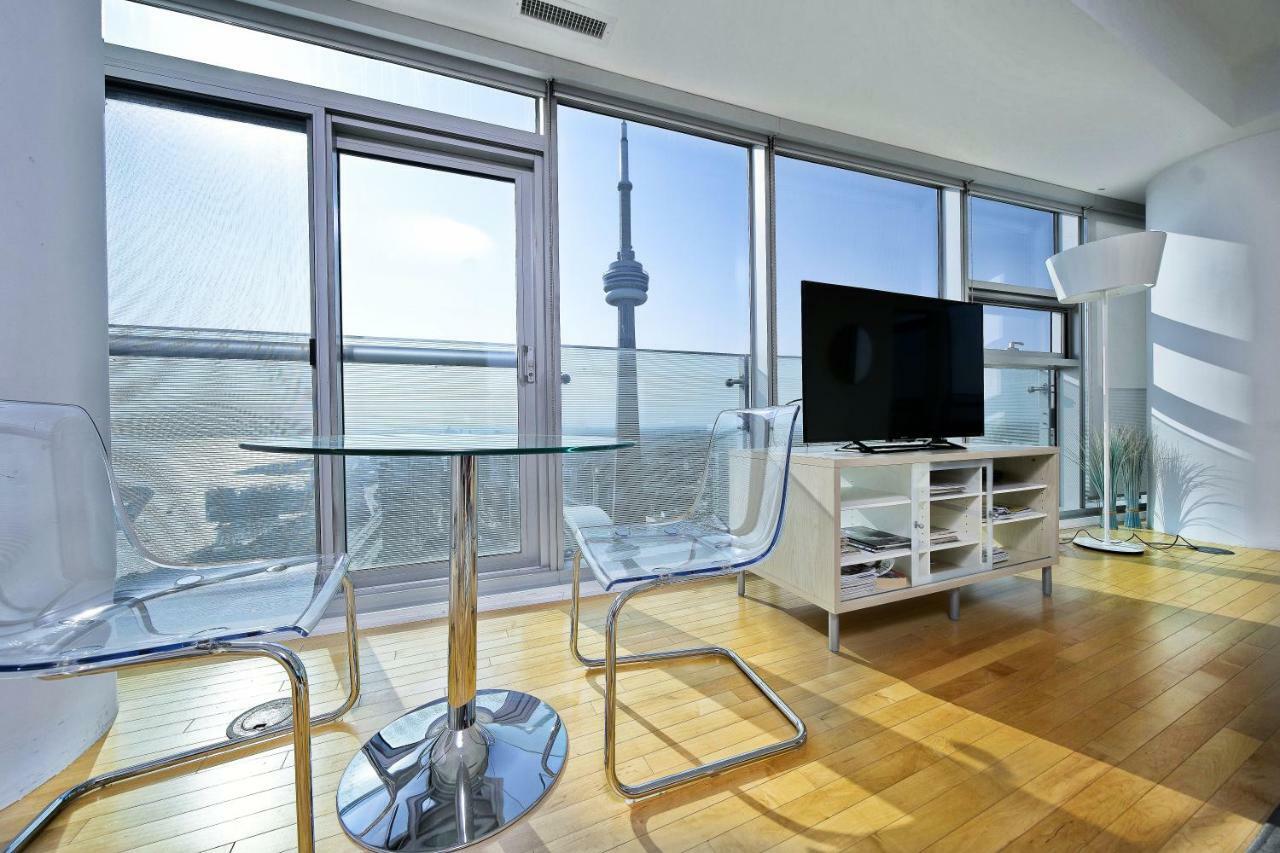 The York Boutique Suites Toronto Dış mekan fotoğraf